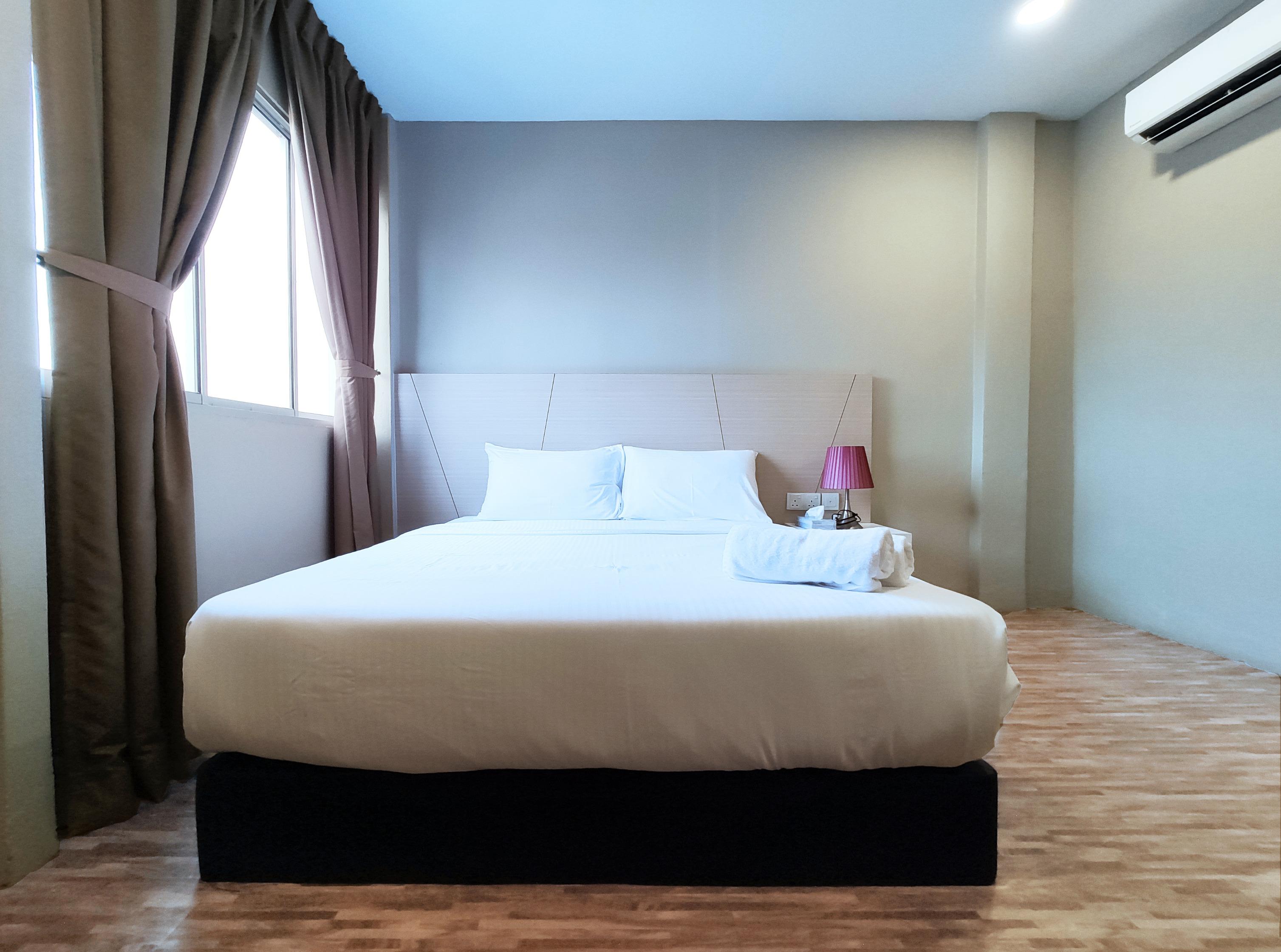 Princess Hotel Pontian Pontian Kecil Exteriör bild