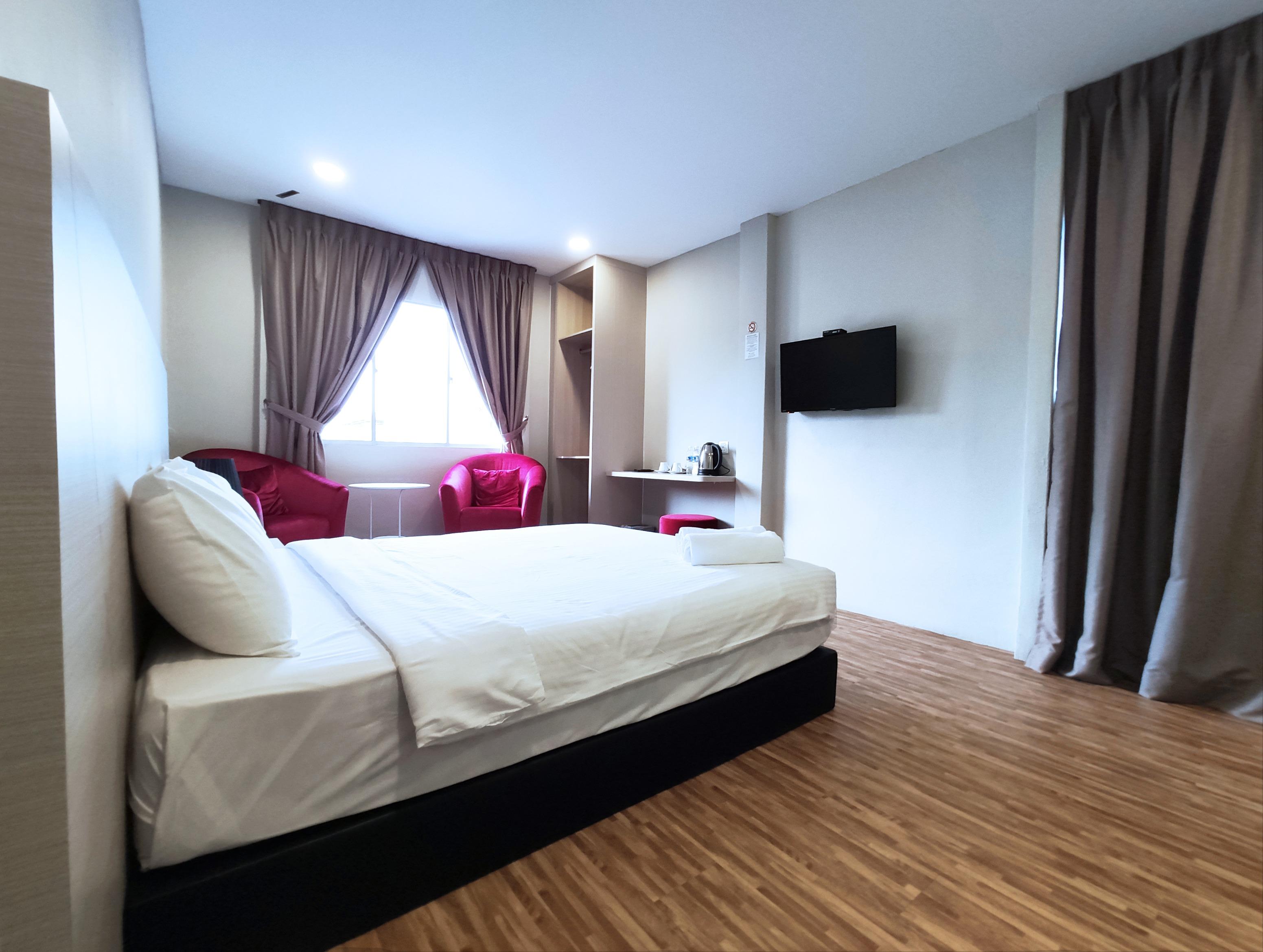 Princess Hotel Pontian Pontian Kecil Exteriör bild