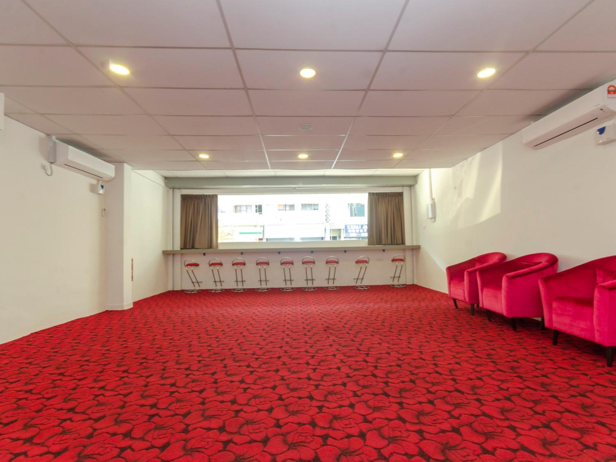 Princess Hotel Pontian Pontian Kecil Exteriör bild