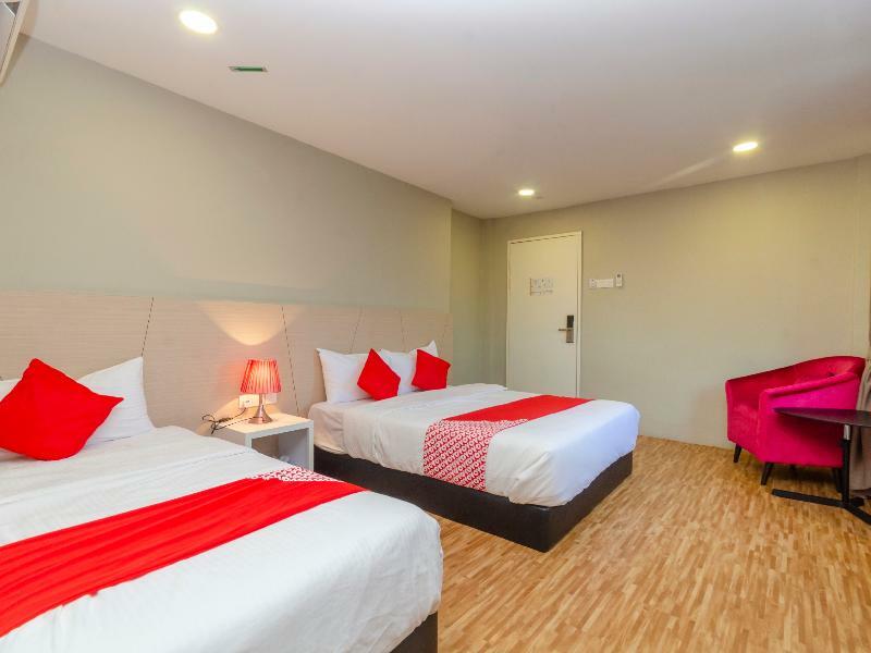Princess Hotel Pontian Pontian Kecil Exteriör bild